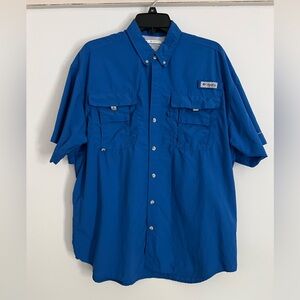 Columbia men’s omnishade blue button up shirt medium